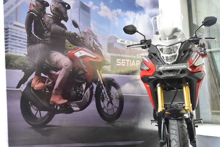 Oktober 2022, Honda CB150X dan CB150R Diskon Rp 1 Jutaan