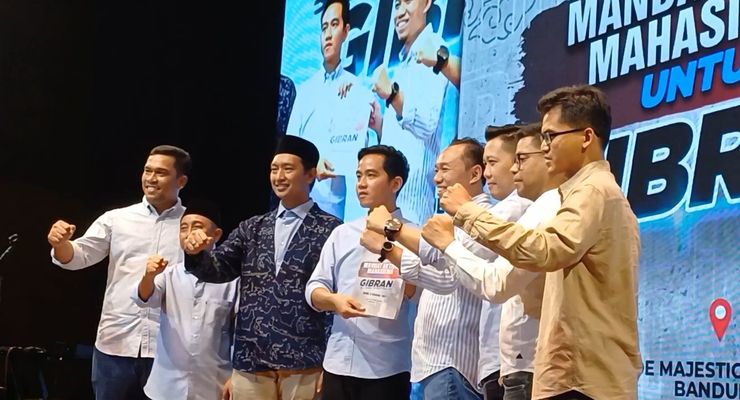 Aktivis Cipayung Plus Berikan Mandat Kebangsaan ke Gibran