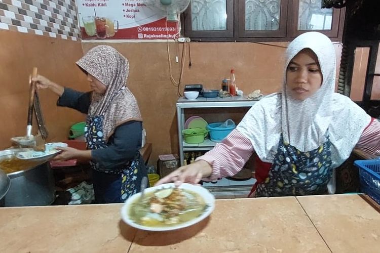 Soto selingkuh Ibu Nur Hayati di Sumenep, Jawa Timur