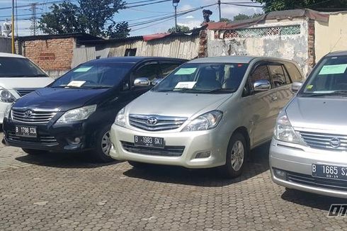 Daftar Mobil Bekas Rp 100 Jutaan, Bisa Dapat Jazz hingga Innova