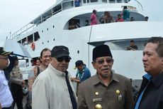 Bandara Ternate Ditutup karena Erupsi Gamalama, Anggota DPR Pakai Kapal