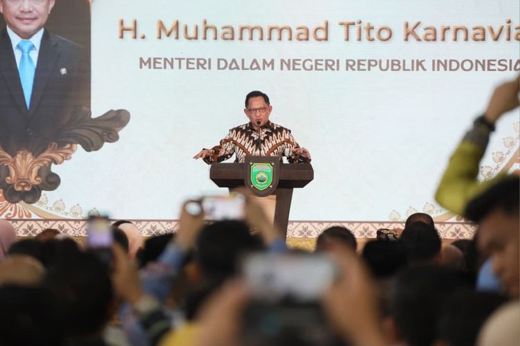Mendagri Tito Ajak Kepala Daerah Rumuskan Program Nyata 2027–2029 pada Halalbihalal Tokoh Sumbagsel