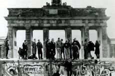 Sejarah Persatuan Jerman Barat dan Timur