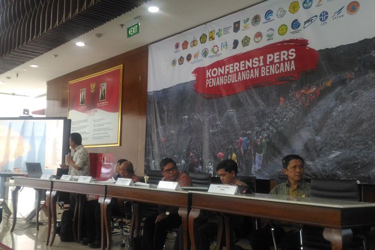 Konferensi pers terkait laporan dan prediksi bencana alam di kantor BNPB, Jakarta Timur, Jumat (31/5/2019). 