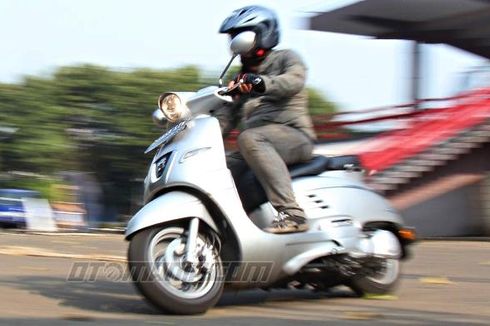 [TREN OTOMOTIF KOMPASIANA] Mematikan Mesin Motor dengan Standar | Mematikan Mesin Motor dengan Standar | Tanda Ban yang Sudah Minta Diganti