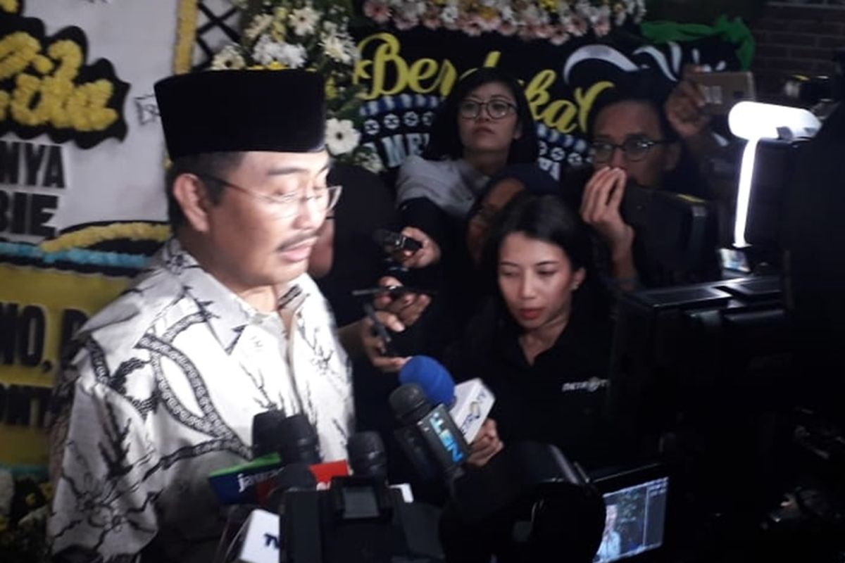 Mantan Ketua Mahkamah Konstitusi Jimly Asshiddiqie di Jalan Patra Kuningan XIII Blok L15/7 No.5, Setiabudi, Jakarta Selatan, Kamis (12/9/2019).