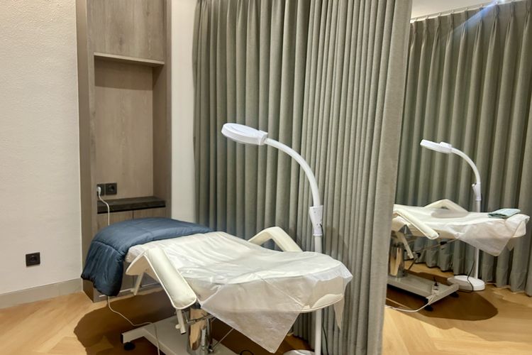 Suasana di Eva Mulia Clinic Priority yang ada di Eva Mulia Clinic Tebet.