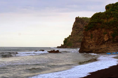 Pantai Dampar di Lumajang: Daya Tarik, Harga Tiket, Jam Buka, dan Rute