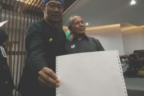 Pertama di Indonesia, Bandung Luncurkan Akta Kelahiran Braille