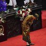 Tak Hanya dari Suku Sasak, Ini 5 Baju Adat yang Pernah Dipakai Jokowi