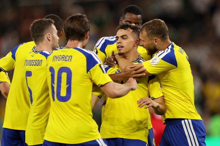 Hasil Swedia Vs Tunisia 5-1: Aksi Sujud Wonderkid Brighton ke Negara Asal Sang Ayah