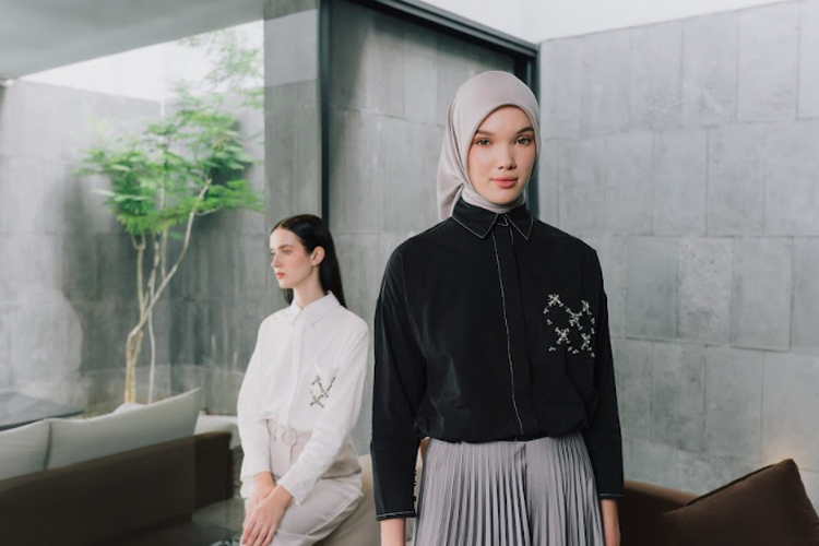 Foto : Kolaborasi Jenna&Kaia X Jenahara Hadirkan Koleksi Bergaya Klasik