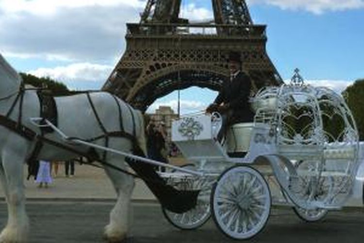 Kereta kuda Ciderella di Paris.