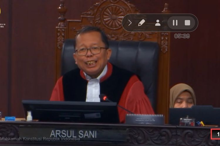 Hakim MK Pertanyakan Urgensi MBG di Tengah Keterbatasan Layanan Pendidikan