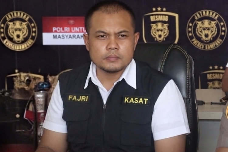 Polres Sampang Ungkap Modus Sopir Bus Mini Bawa Kabur dan Lecehkan Siswi SMA