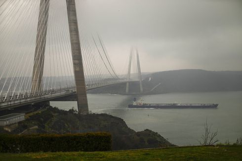 Kapal Ekspor Biji-bijian Ukraina Kandas, Selat Bosphorus Turkiye Sempat Ditutup