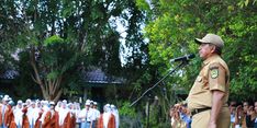 Pimpin Apel di SMAN 1 Sungai Apit, Bupati Alfedri Tekankan Pentingnya KTP bagi Pelajar Usia 17 Tahun
