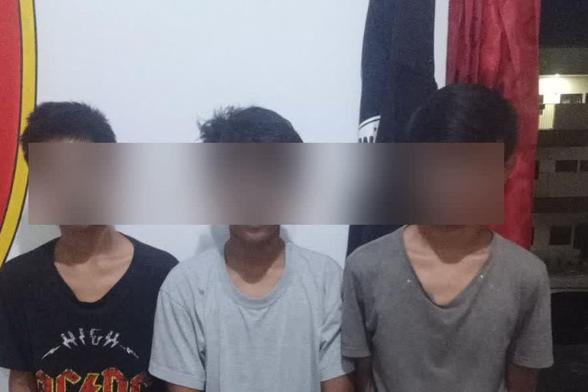 Pelaku curanmor yang beraksi di Kecamatan Makale, Tana Toraja, Sulawesi Selatan yakni AG bersama dua rekannya B dan M kini menjalani penahanan di Mako Polres Tana Toraja, Sulawesi Selatan, Jumat (20/10/2023)
