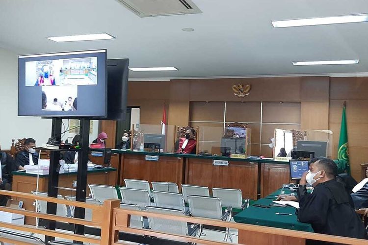 Suasana sidang tuntutan kasus korupsi dana hibah pondok pesantren di Pengadilan Tipikor Serang