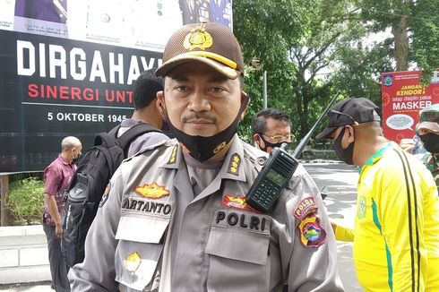 Pascakerusuhan Demo di Dompu, Polisi Masih Bersiaga di Gedung DPRD