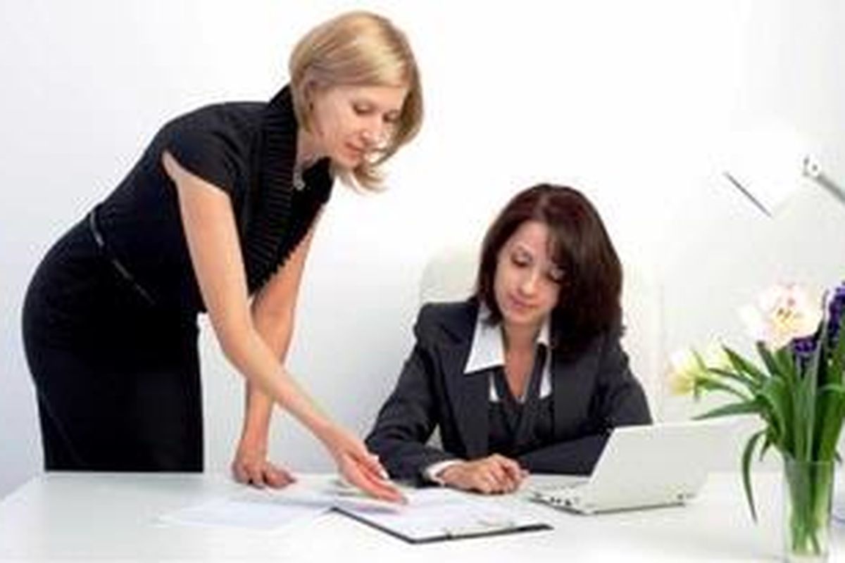 Bos perempuan ternyata mampu meningkatkan laba yang didapat perusahaan sekitar 26 persen.