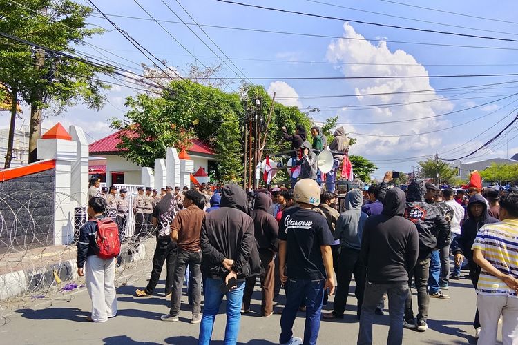 Skandal Video Asusila Bupati Gowa, Ratusan Pengunjuk Rasa Tolak Penggunaan Hak Angket