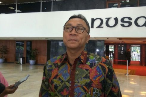 Ketua MPR Berharap Setya Novanto Mau Mundur sebagai Ketua DPR