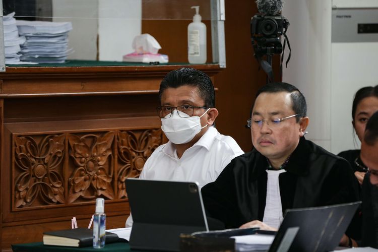 Terdakwa kasus pembunuhan berencana Brigadir Nofriansyah Yosua Hutabarat atau Brigadir J, Ferdy Sambo menjalani sidang di Pengadilan Negeri Jakarta Selatan, Senin (19/12/2022). Sidang kali ini mendengarkan keterangan saksi ahli.