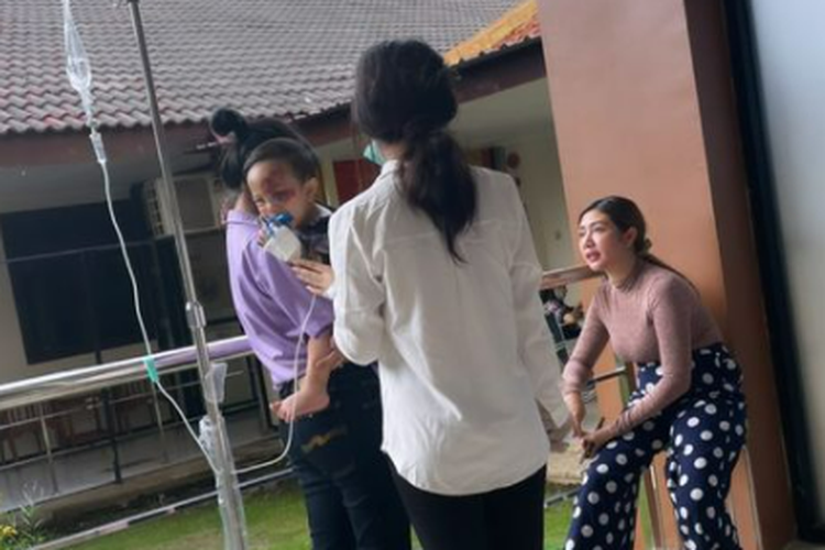 Pengasuh Gala, <a href='https://manado.tribunnews.com/tag/siska-lorensa' title='Siska Lorensa'>Siska Lorensa</a> bertemu <a href='https://manado.tribunnews.com/tag/gala-sky' title='Gala Sky'>Gala Sky</a>