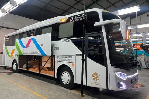 Lihat Bus Mewah Milik Travelink, Dibuat oleh Adiputro