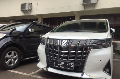 Ingat, Pelat Nomor RFS dan Sejenisnya Bukan Prioritas di Jalan Raya