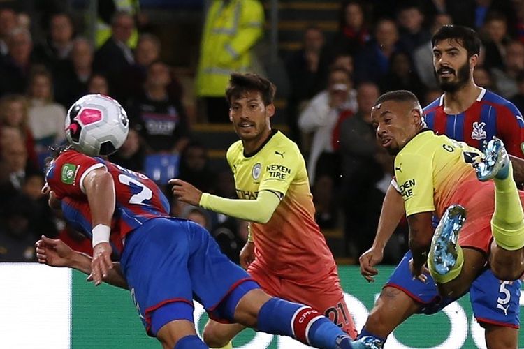 Sundulan Gabriel Jesus memecah kebuntuan laga Crystal Palace vs Manchester City dalam lanjutan Liga Inggris di Stadion Selhurst Park, 19 Oktober 2019. 