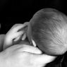 5 Tips Aman dan Nyaman Mengajak Bayi Bepergian