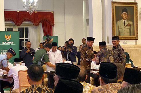 Jokowi, Ma'ruf dan Sejumlah Menteri Serahkan Zakat lewat Baznas di Istana