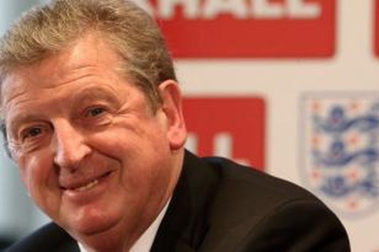 Pelatih tim nasional Inggris, Roy Hodgson, dalam konferensi pers, di Luton, Inggris, pada 12 Mei 2014.