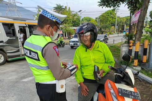 Tanpa Tilang Manual, Polisi Bakal Dibekali Blangko Teguran