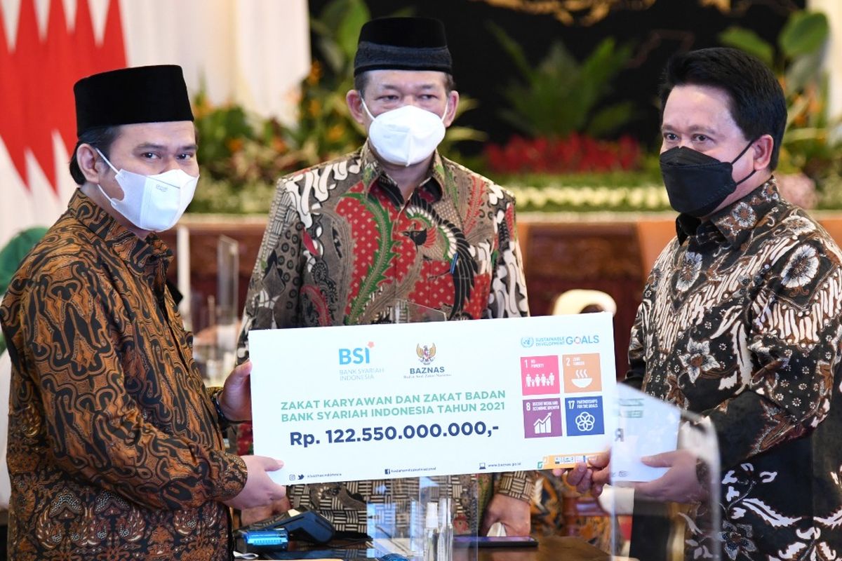 PT Bank Syariah Indonesia Tbk. (BSI) membayar zakat perusahaan kepada Badan Amil Zakat Nasional (BAZNAS) sebesar lebih dari Rp122,5 miliar.