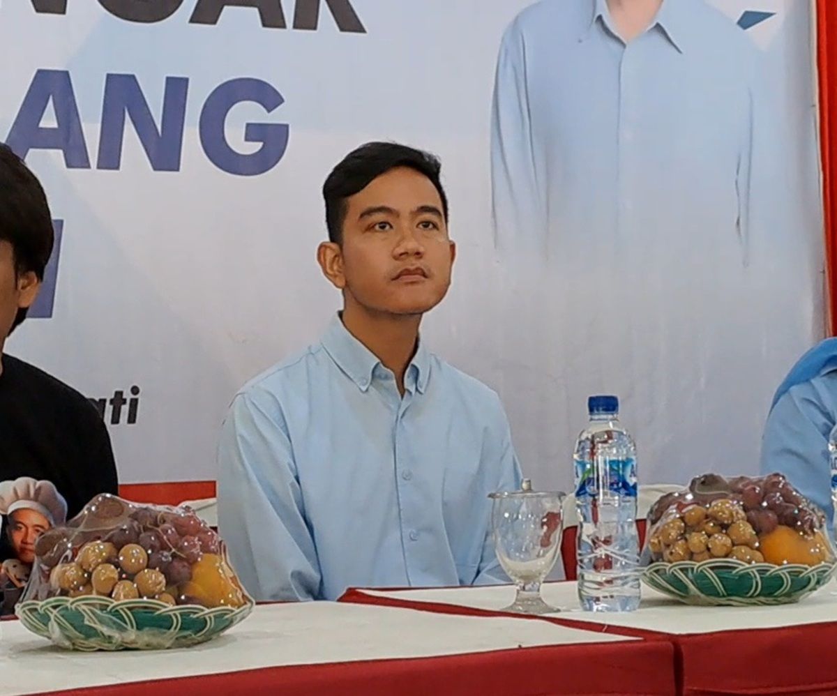 Hari Pertama 2024, Prabowo Tidak Ada Kegiatan, Gibran Blusukan di Sragen