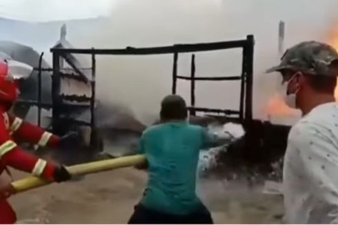 Cerita di Balik Video Viral Warga Berebut Selang dengan Petugas Saat Kebakaran di Samarinda 