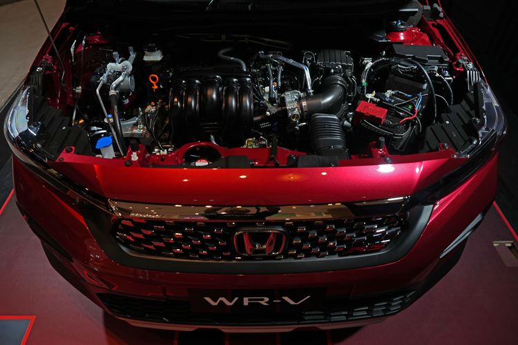 Honda WR-V RS with Honda Sensing