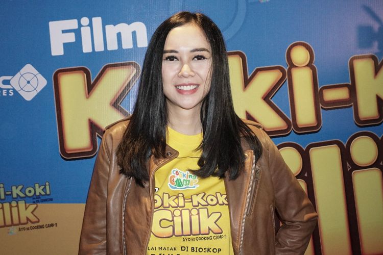 Aura Kasih hadir dalam gala premiere film Koki Koki Cilik di Kota Kasablanka XXI, Jakarta Selatan, Kamis (28/6/2018).