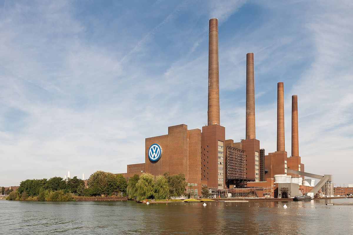 Volkswagen Dikabarkan Bakal PHK 100.000 Karyawan, Tutup 4 Pabrik di Jerman