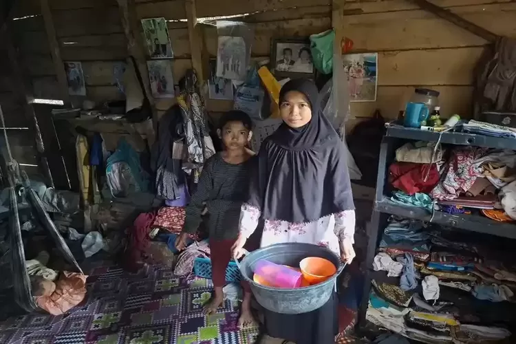 Potret Rumah Tak Layak Huni di Ogan Ilir, Atap Bolong dan Penghasilan Keluarga Rp 20.000 Sehari