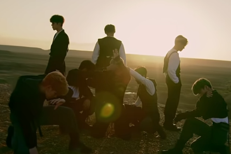 potret ateez dalam musik video