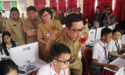 Lewat Video Conference, Wagub Kandouw Buka UNBK SMK se-Sulut 
