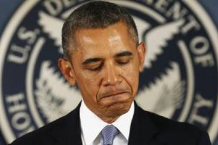 Popularitas Presiden AS Barack Obama merosot ke tingkat terendah, menurut jajak pendapat terbaru 