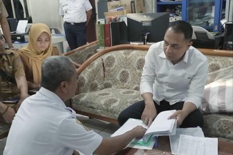 Eri Cahyadi Ancam Ganti Pengawas hingga Pejabat Dishub jika Masih Ada Setoran Parkir Tunai