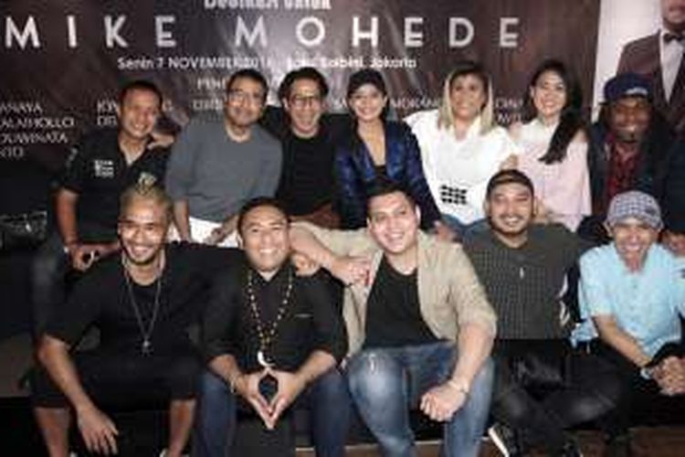 Jumpa pers konser Semua untuk Cinta: Dedikasi untuk Mike Mohede, di Plaza Semanggi, Jakarta Selatan, Senin (7/11/2016).