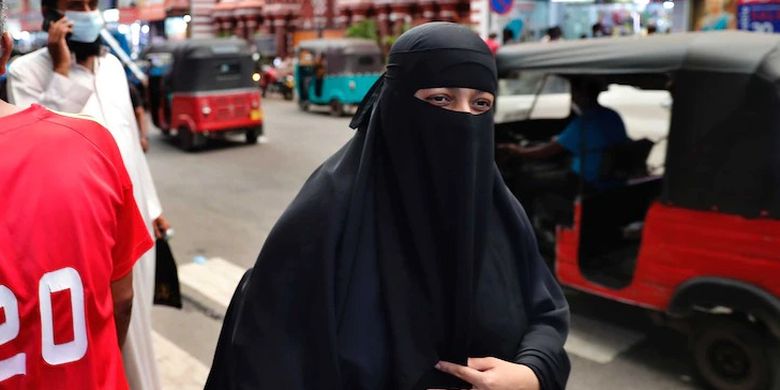 Sri Lanka Will Ban Muslims Wearing Burkas and Close Thousands of Islamic Schools Page all