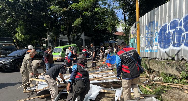Wali Kota Bogor Pastikan Penertiban APK di Pusat Kota Selesai dalam Sehari